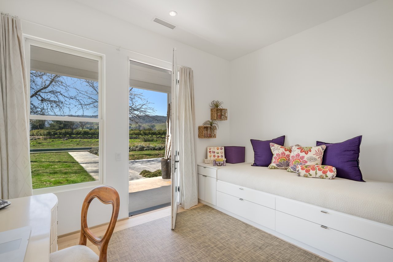 Carriger Road, Sonoma