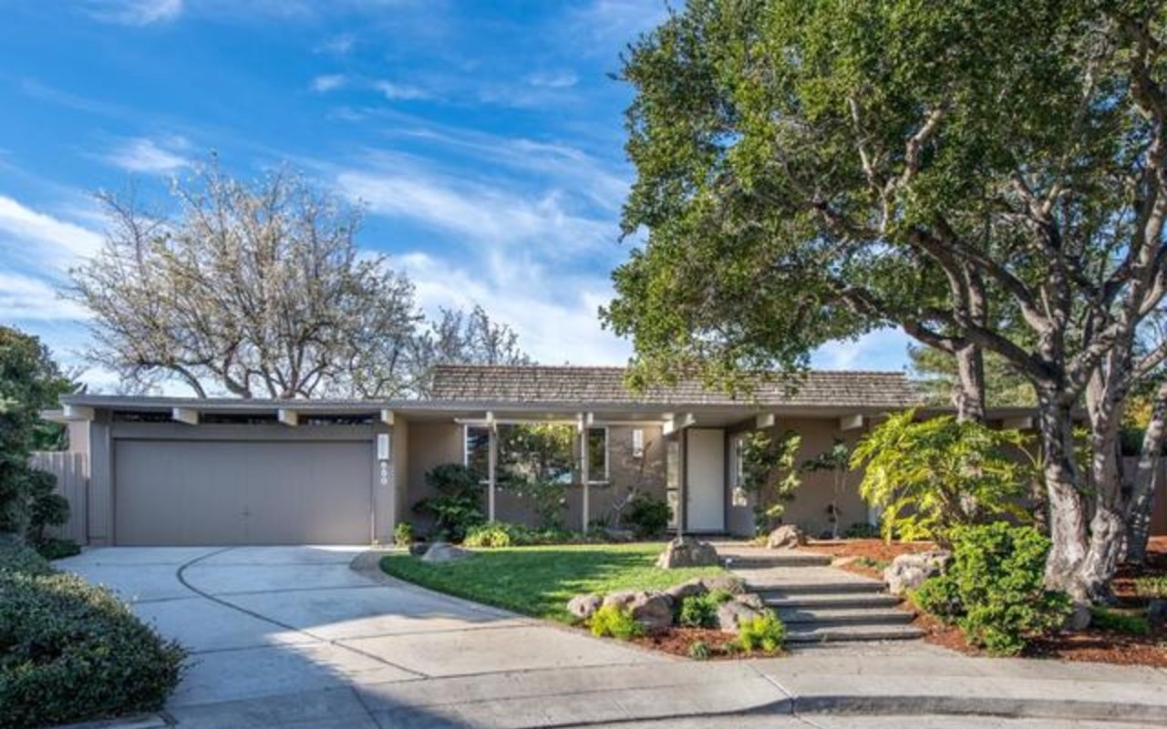 650 Toyon Pl