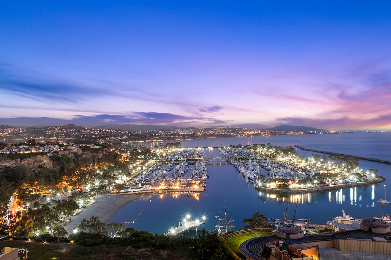 Stylish Blufftop Penthouse | Dana Point