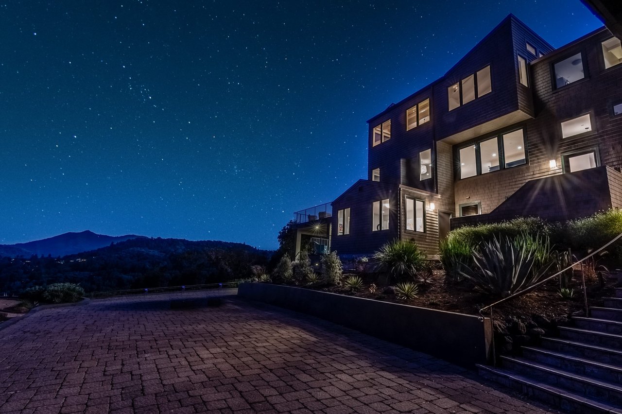 555 Iron Springs Road, Fairfax