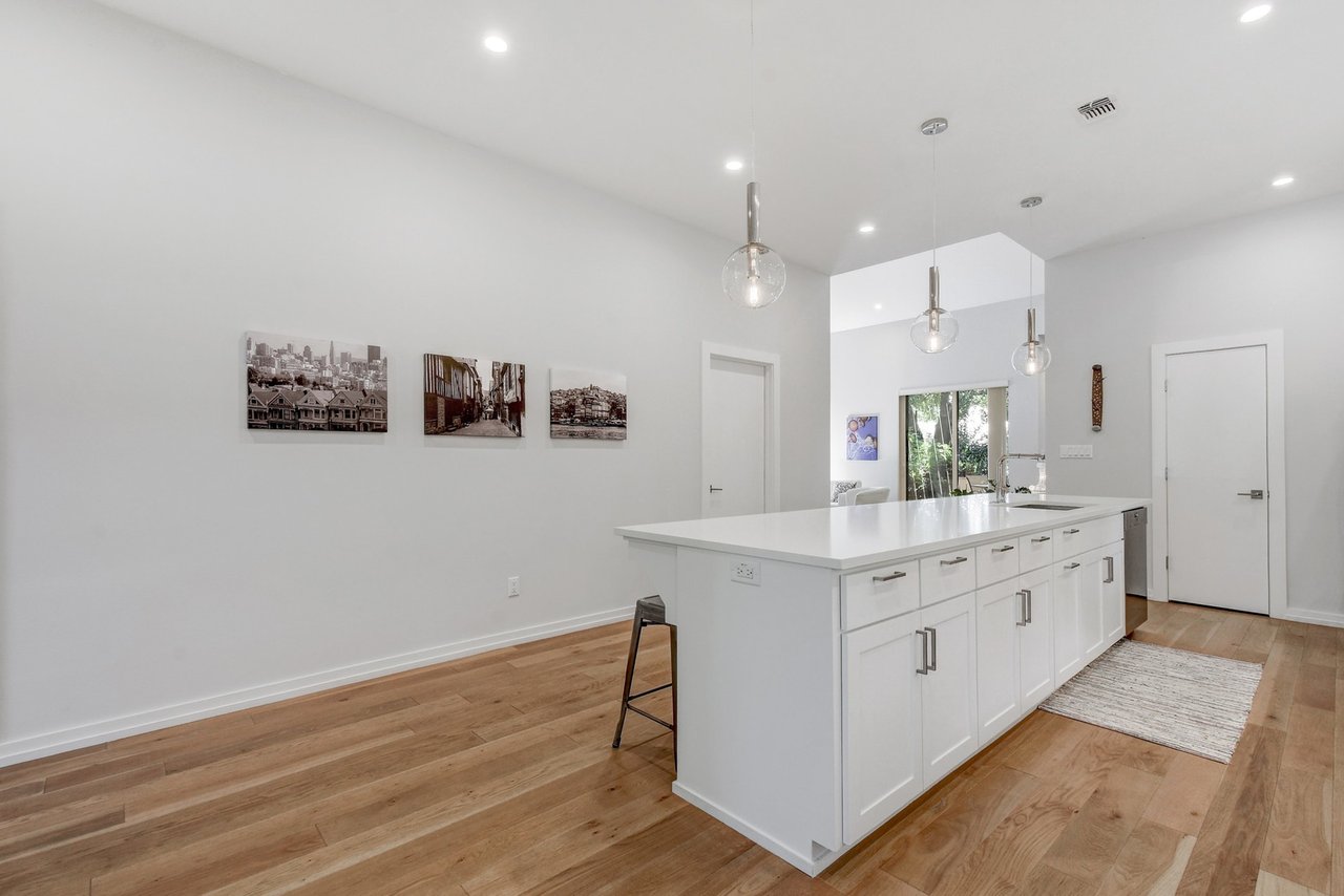 1307 Brentwood St, #A