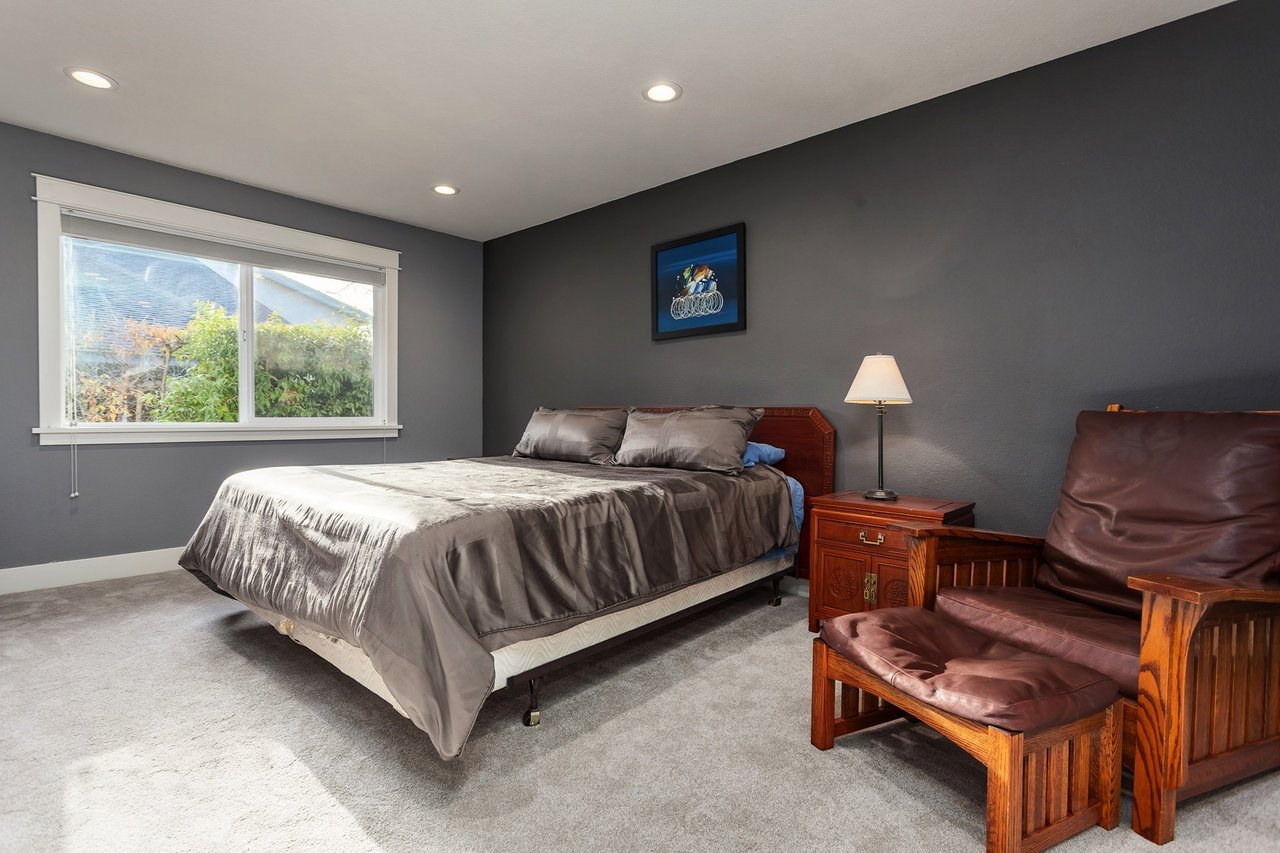 1105 Glengarry Ln - Rudgear Estates