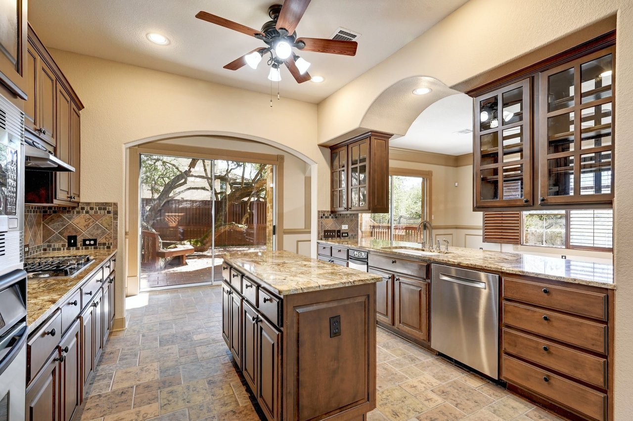 7217 Lapin Cv, Austin, Texas 78739