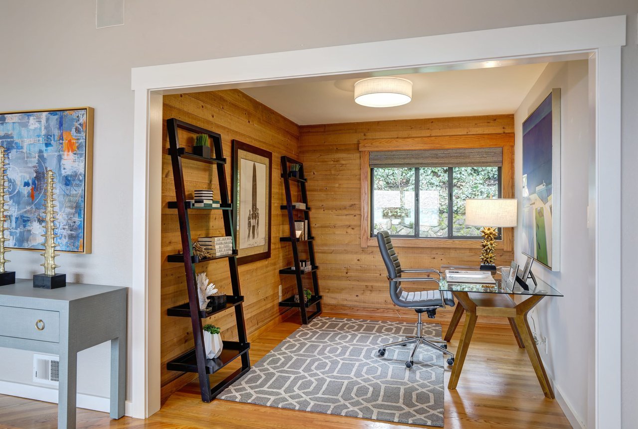 Newly Remodeled Home with Bay Views 