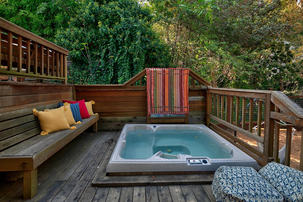 90 Alder Avenue, San Anselmo