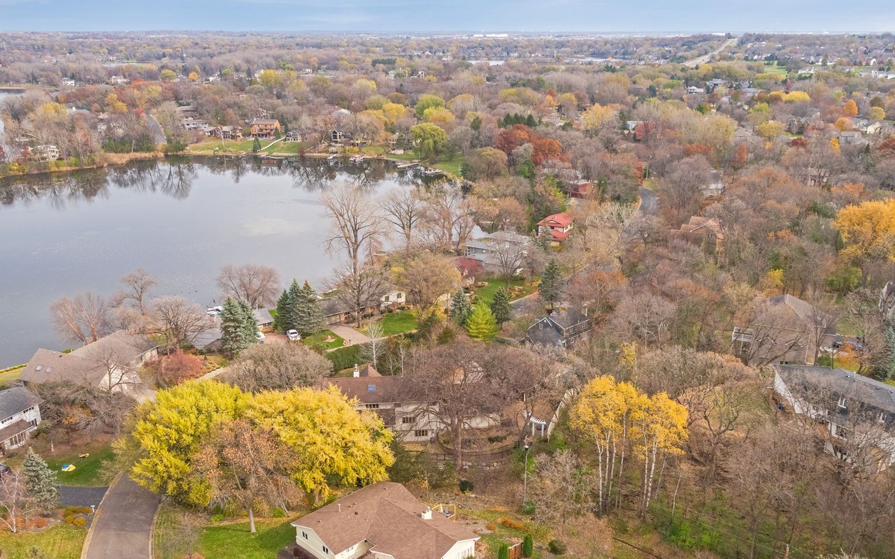 9928 Oak Shore Drive | Lakeville