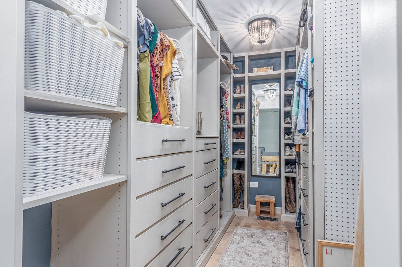 4029 Tamarack Trl S