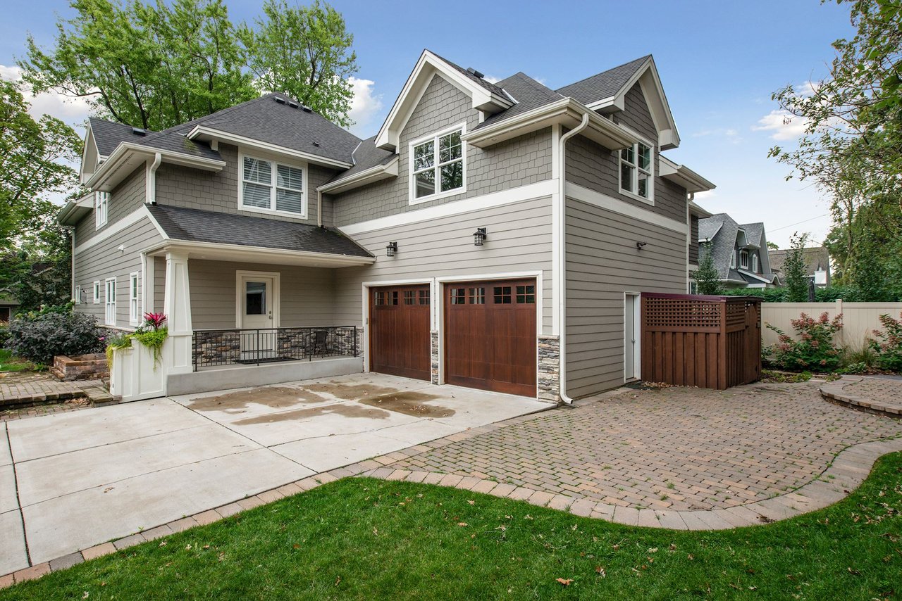 5500 Kellogg Ave, Edina