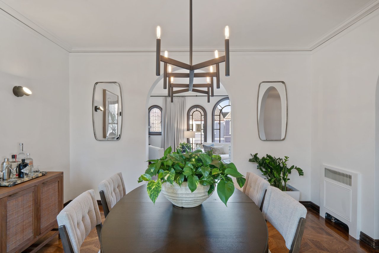 EXCEPTIONAL MARINA HOME