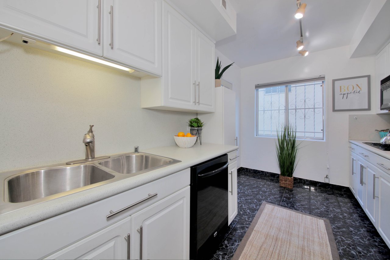 7949 Selma Avenue, Unit 5