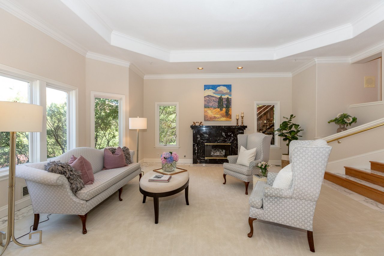 26 Merrill Circle South | Represented Sellers | August 2020