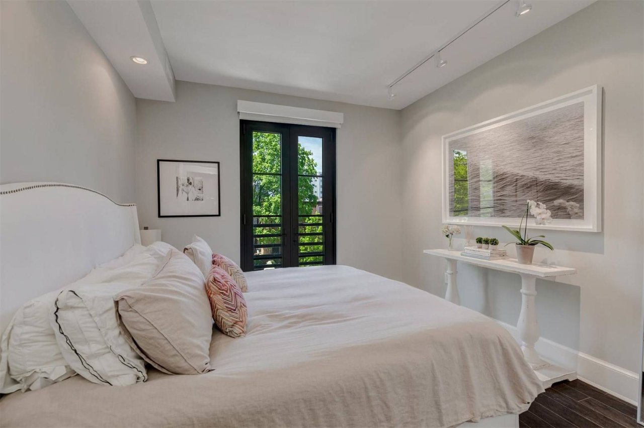 1011 M St NW, #310