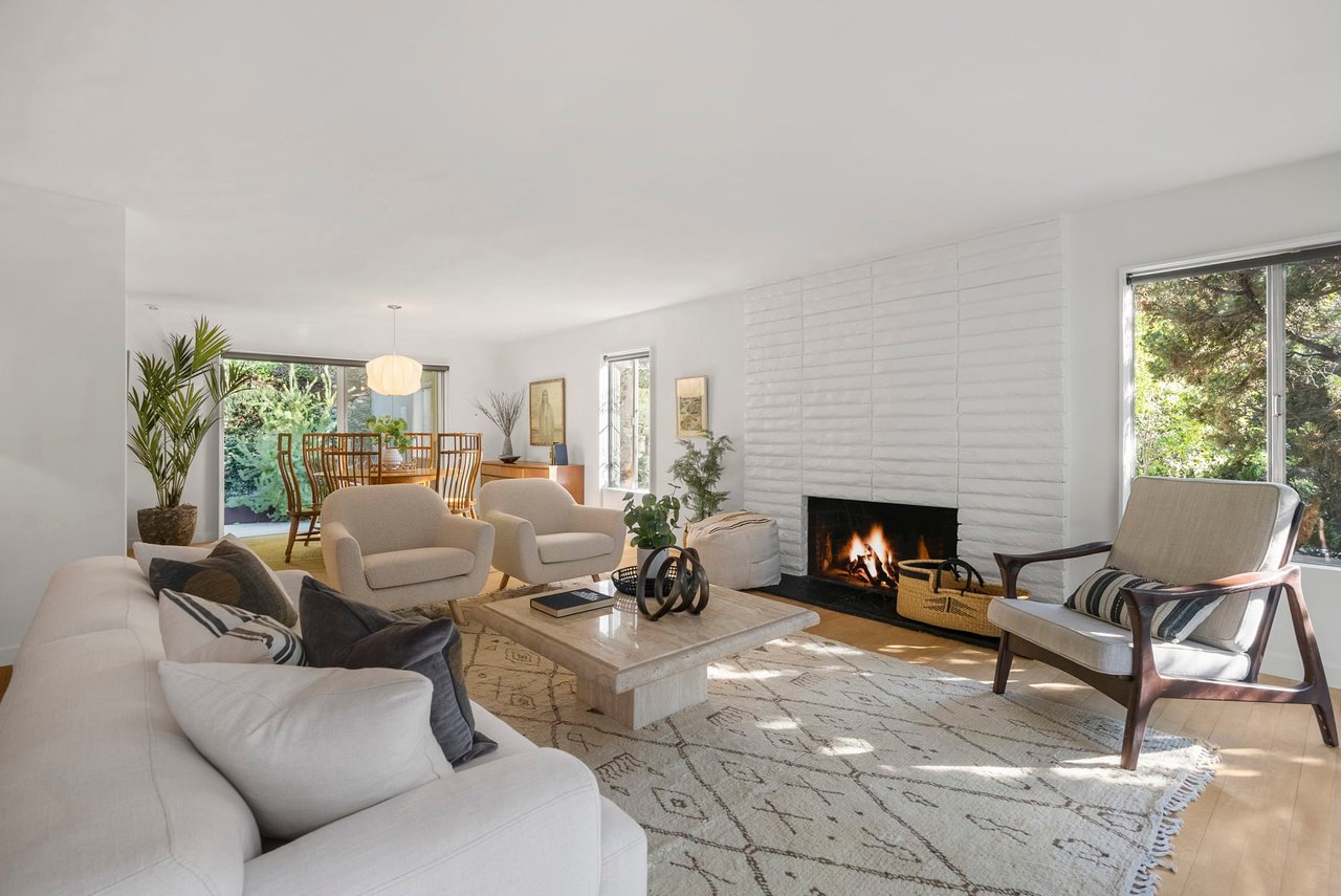 Mid-Century Gem in Upper Beachwood Canyon