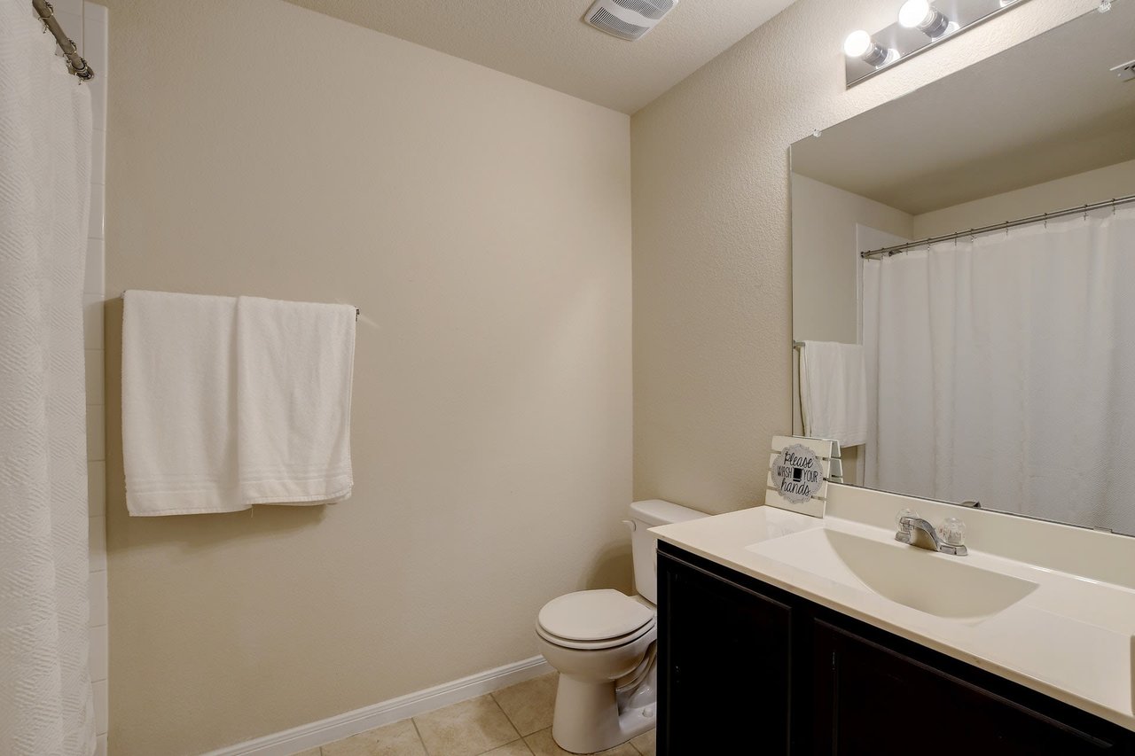 194 Screech Owl Dr