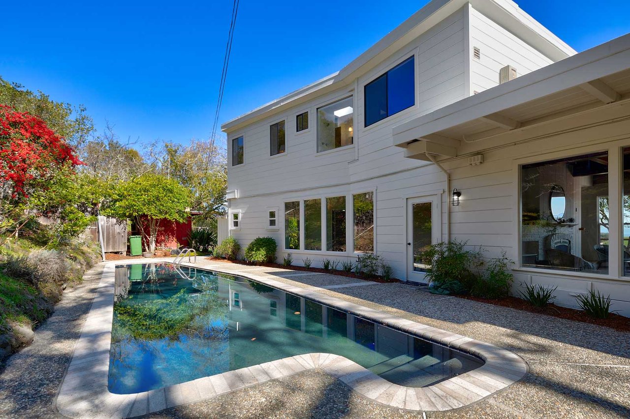 215 Stuyvesant Drive, San Anselmo