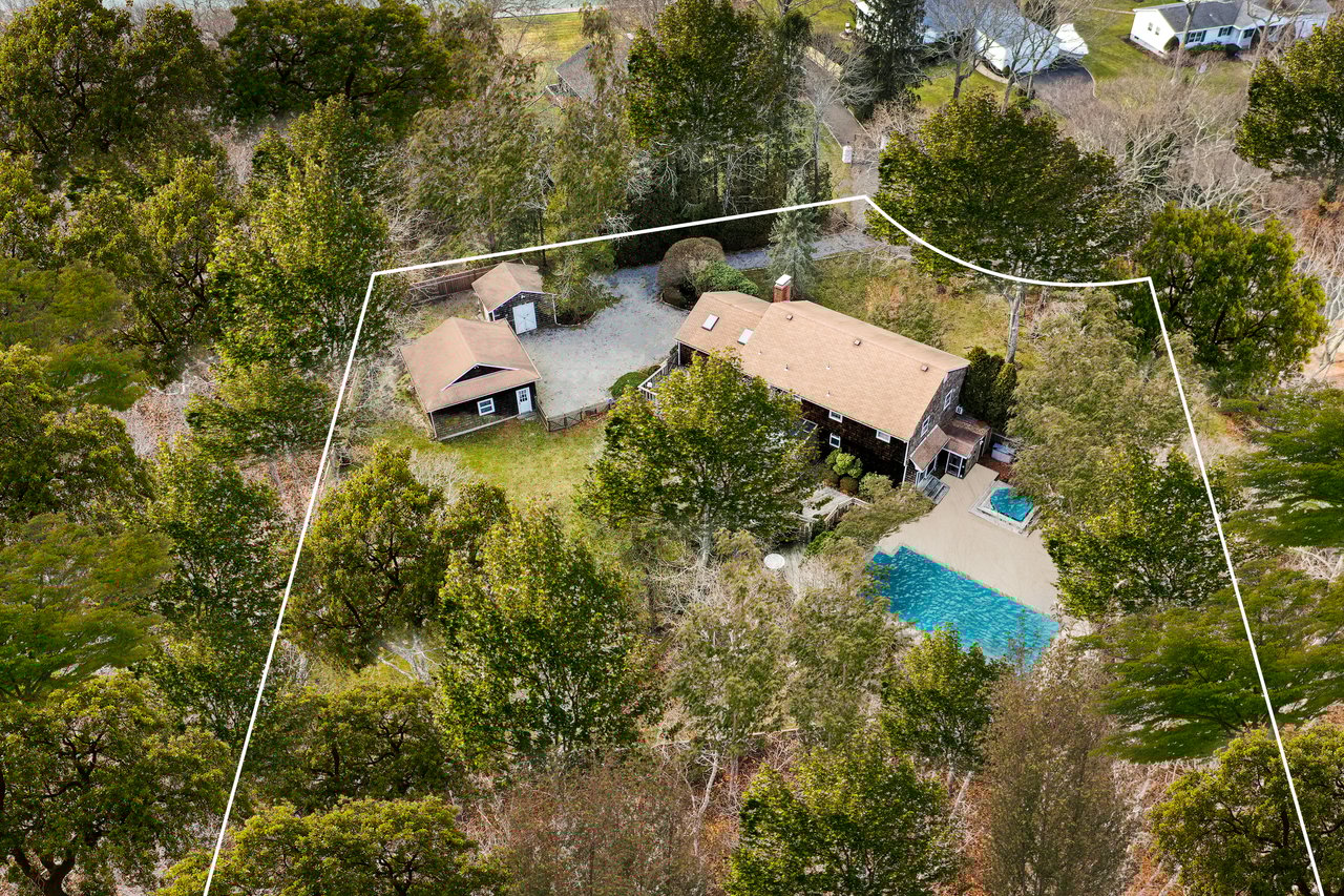 5 Beatrice Dr