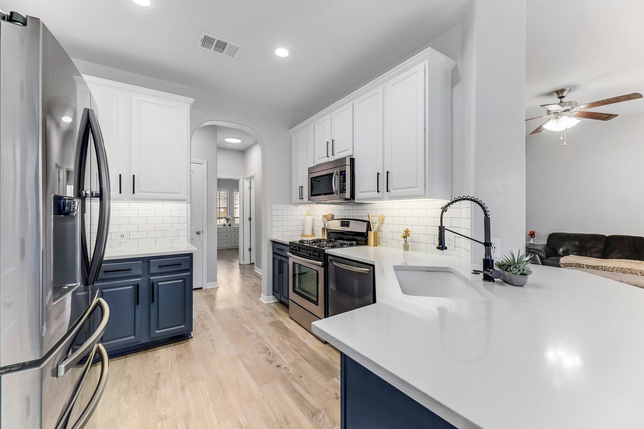 941 Hyde Park Dr, Round Rock, Texas 78665