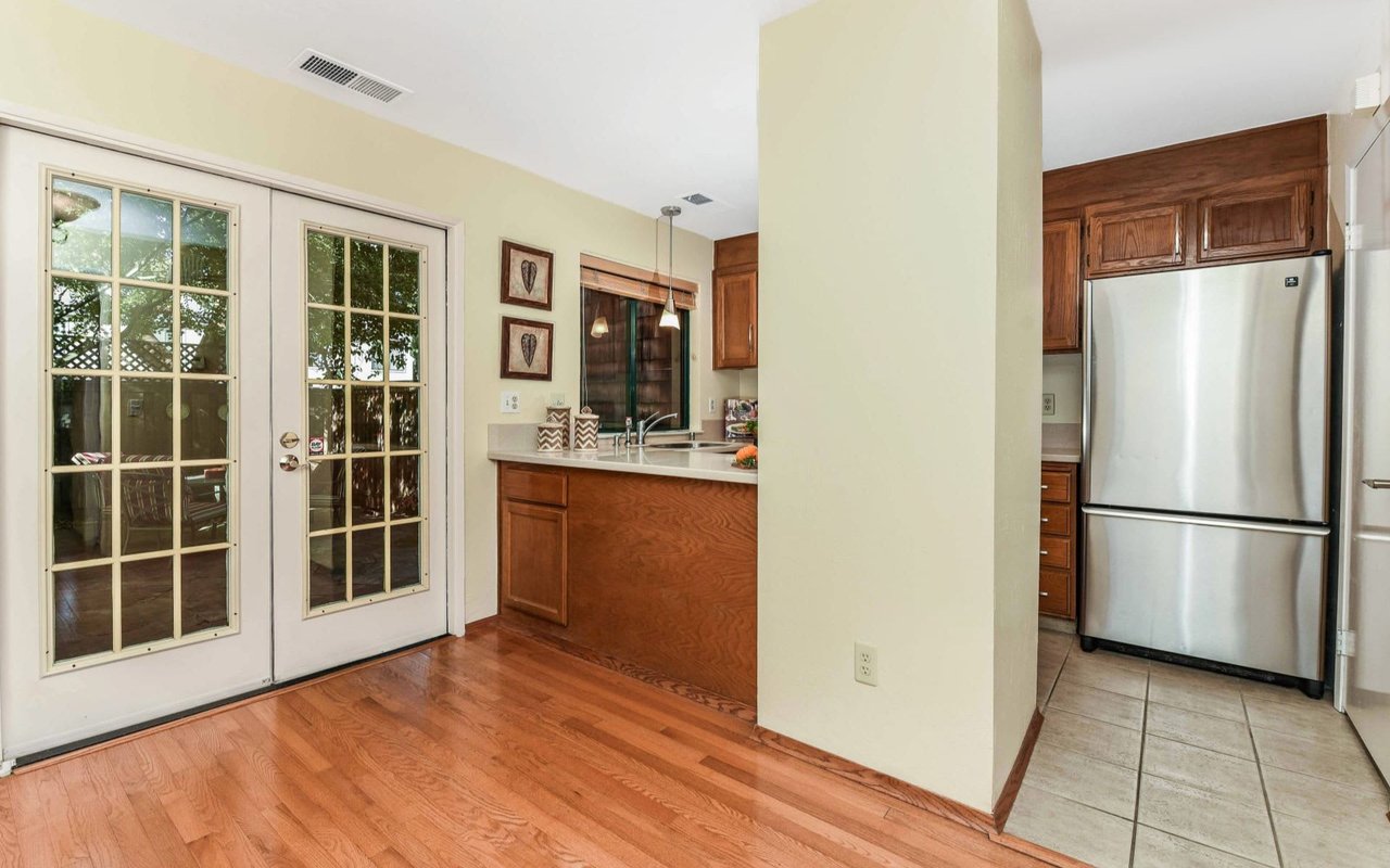 Super Cute Townhome - Walnut Creek!