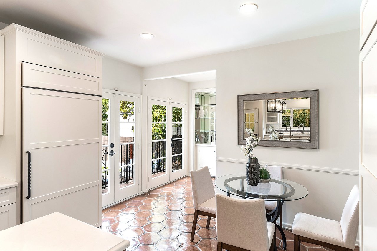 109 South Formosa Avenue