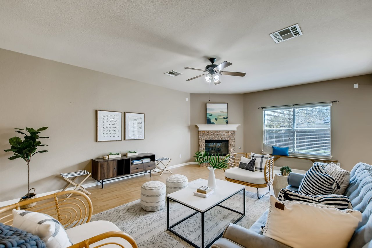 501 River Bluff Circle