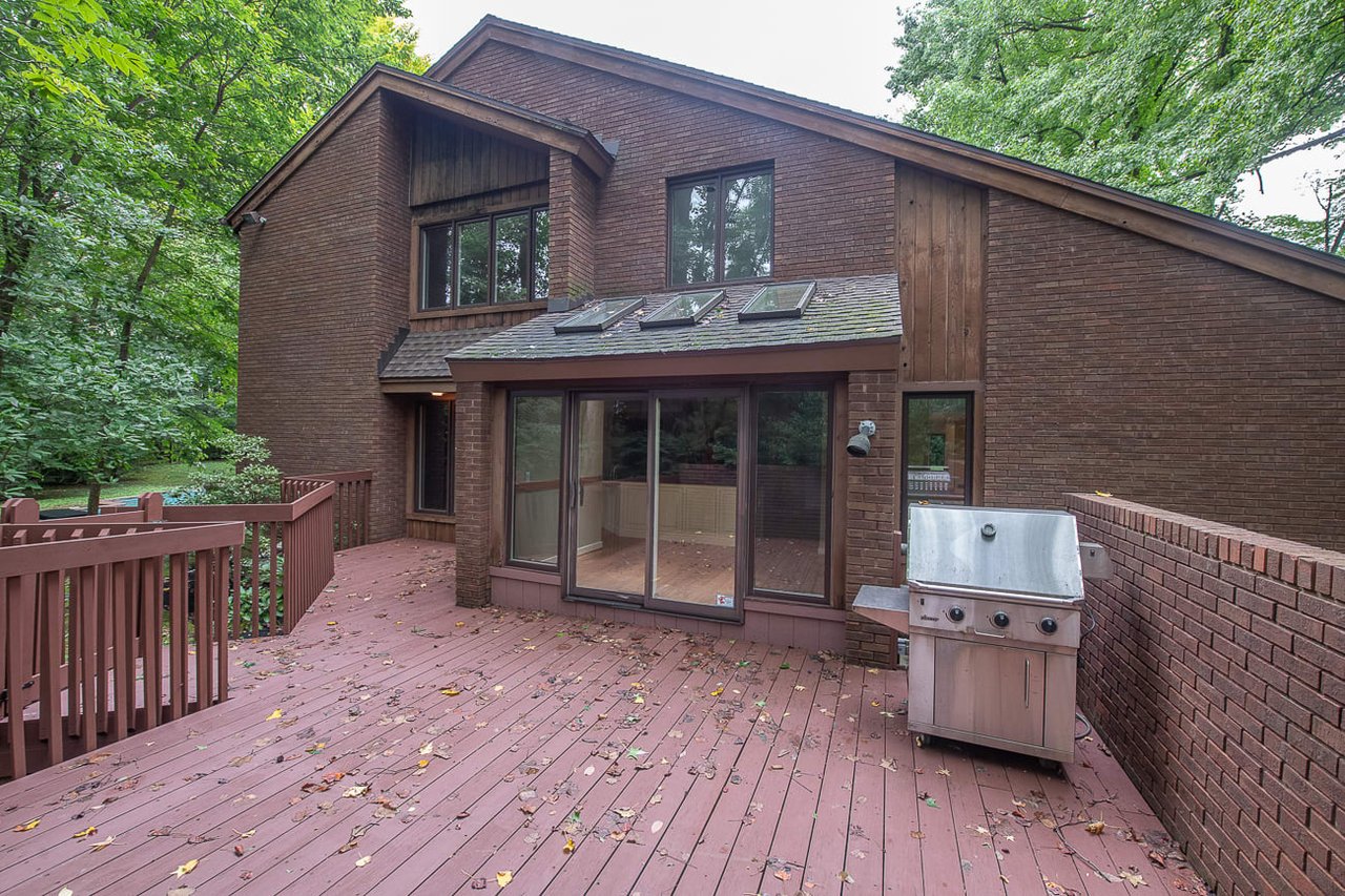 Bryn Mawr Custom Contemporary