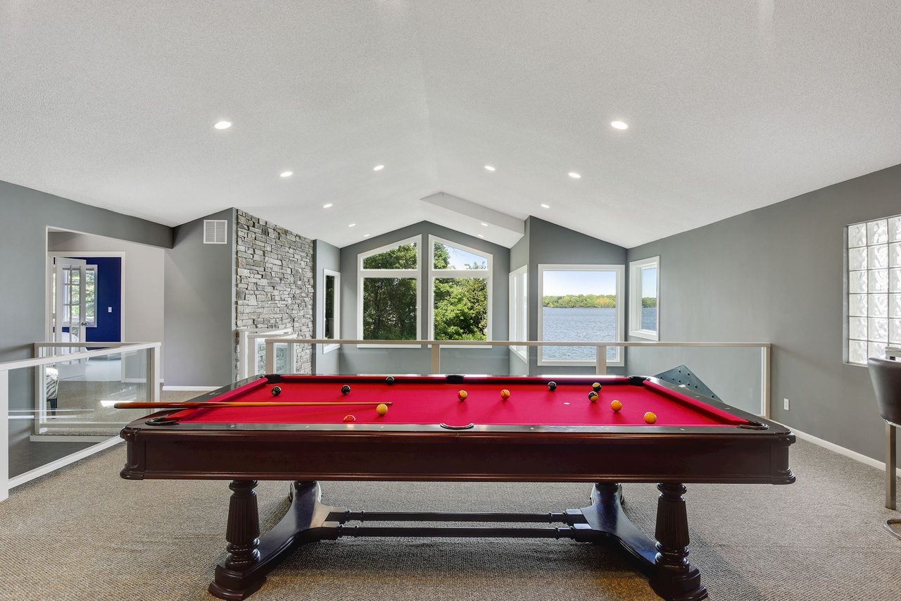 26890 Edgewood Rd | Shorewood