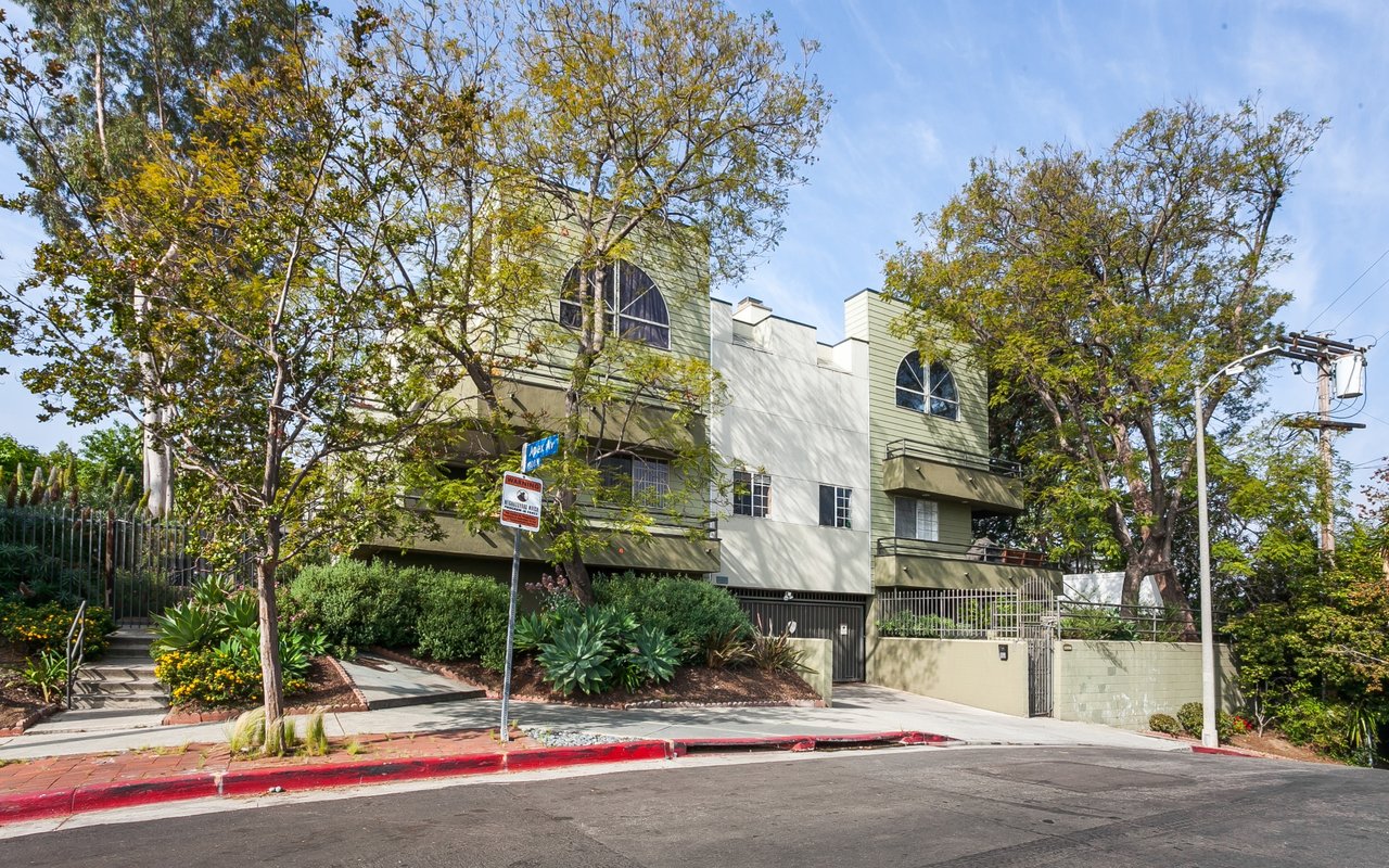 2300 Duane St, #6