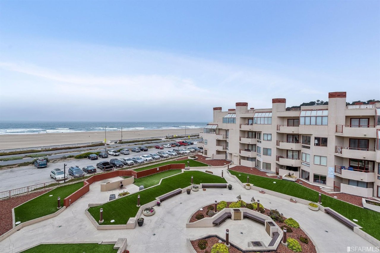855 La Playa St, #459