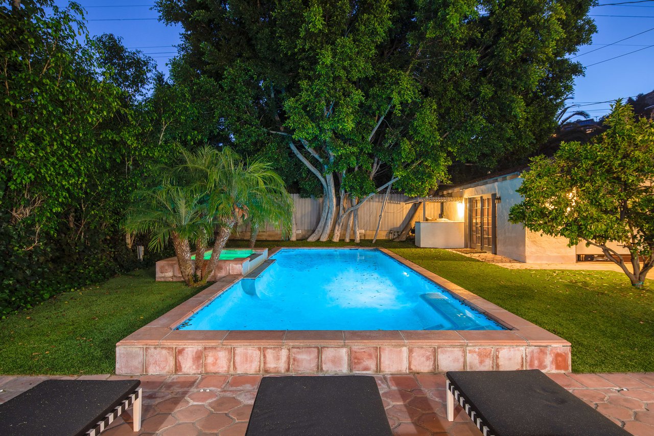 1637 N Orange Grove Ave Los Angeles, CA 90046