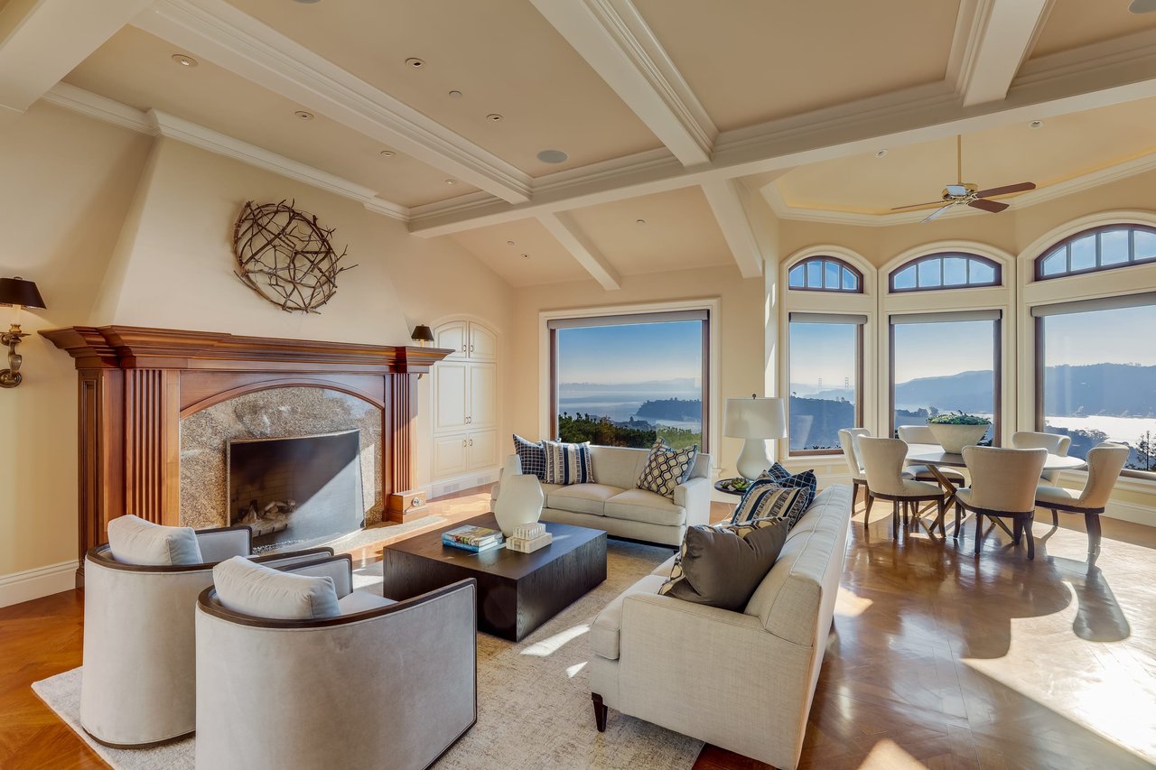 Extraordinary Tiburon Sanctuary