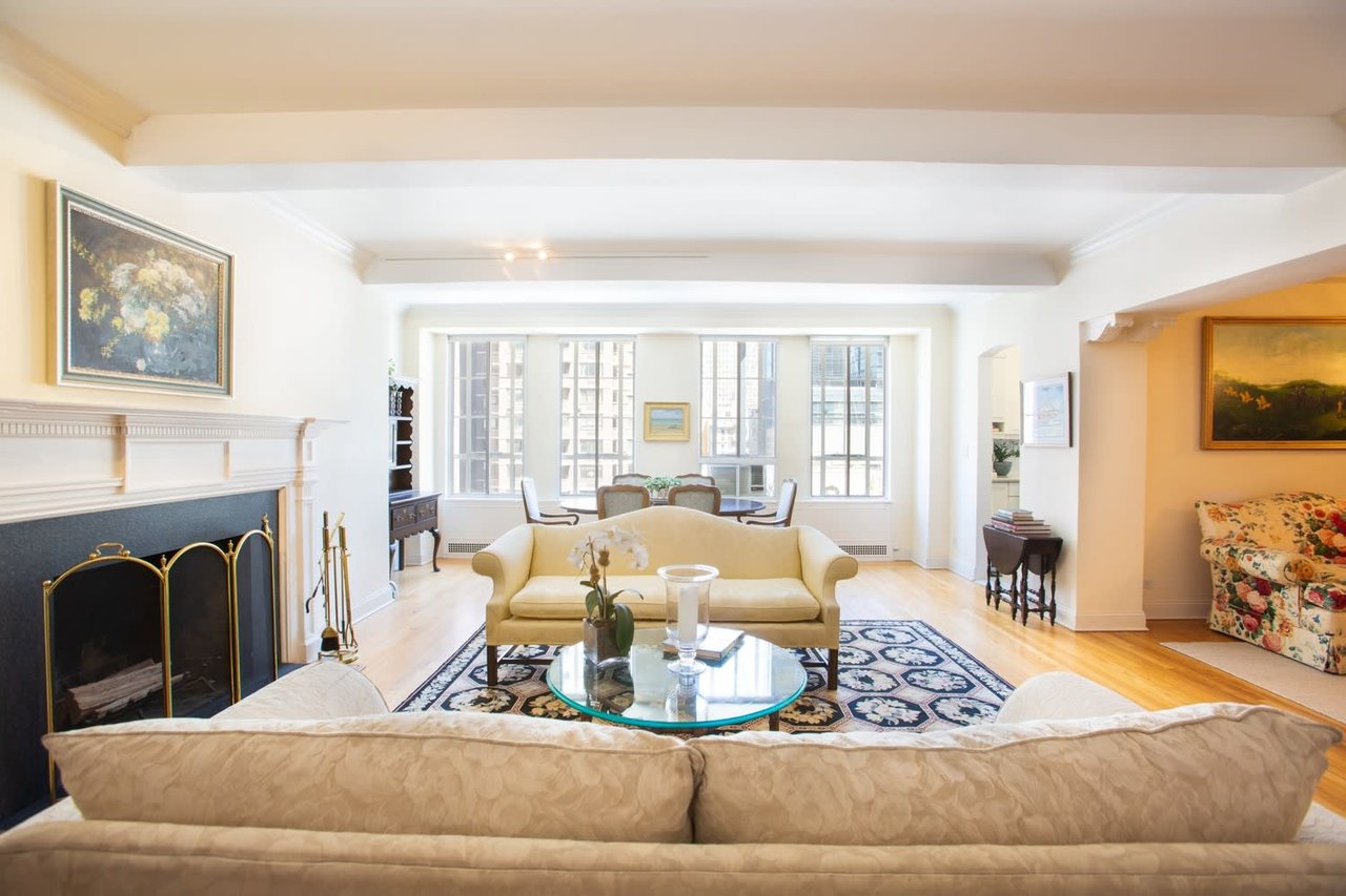 340 West 57th St, #11I