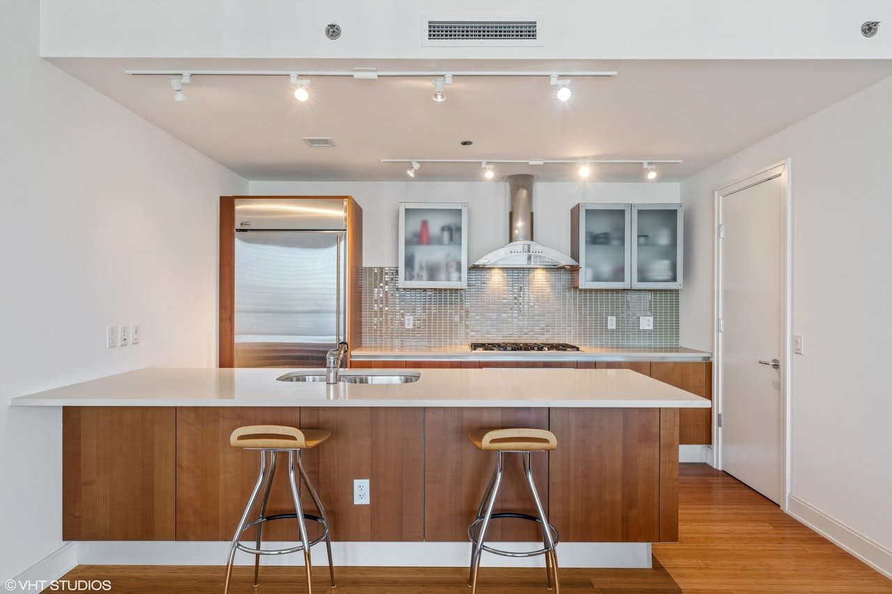340 E Randolph St #2902