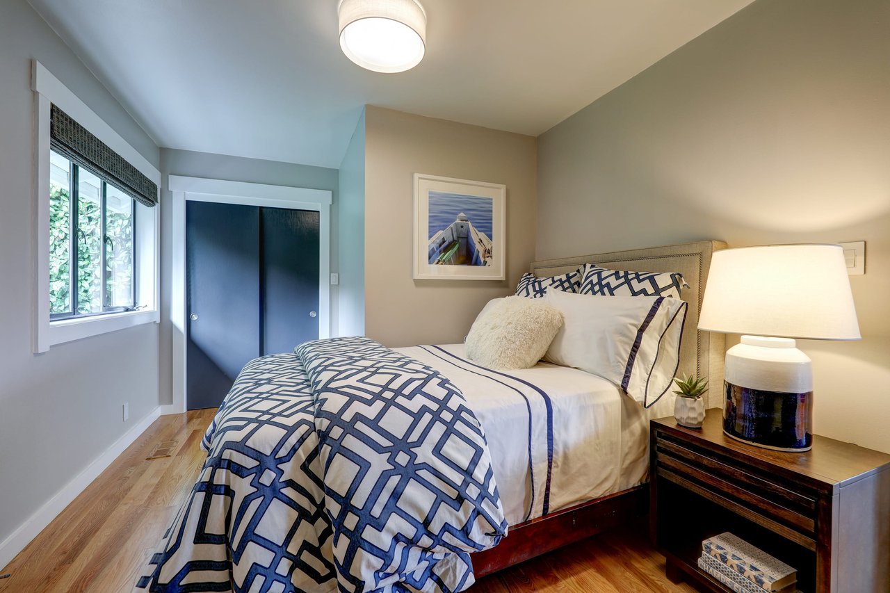 Newly Remodeled Home with Bay Views 