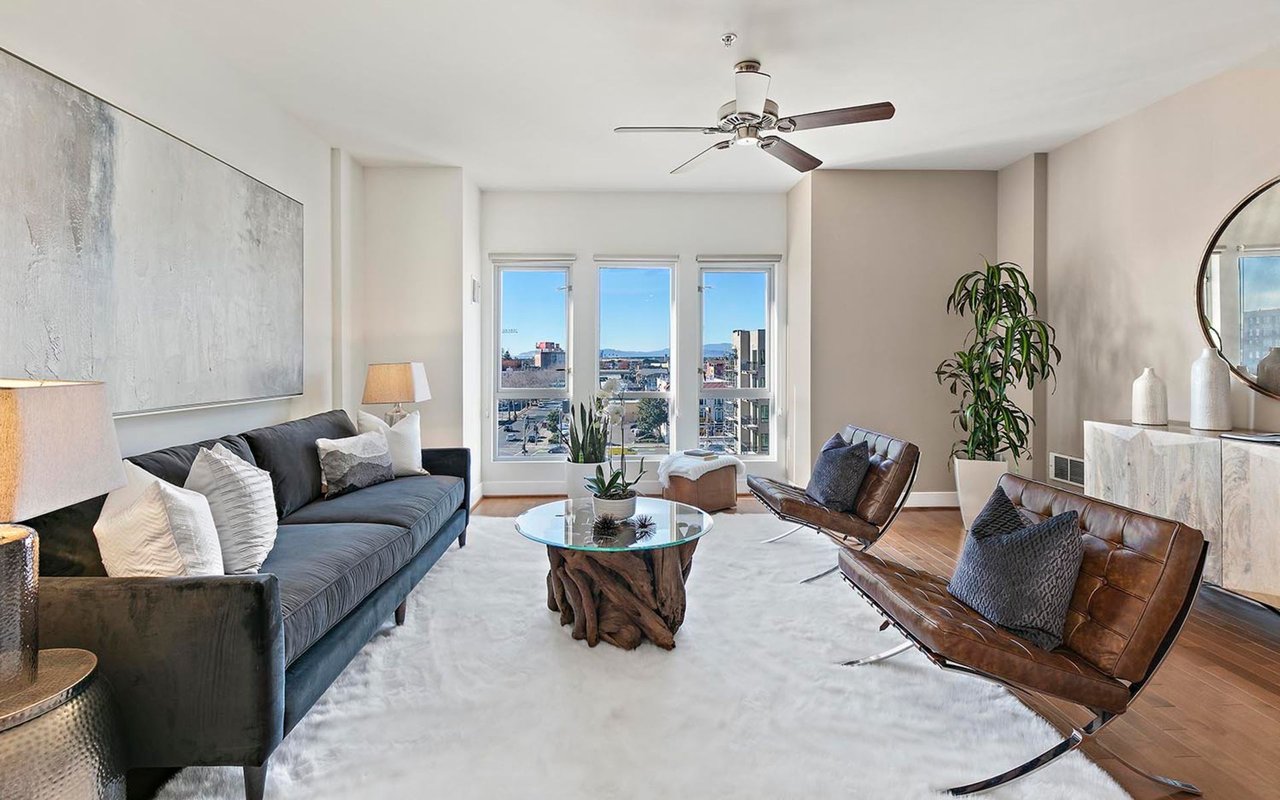 438 West Grand Ave #702