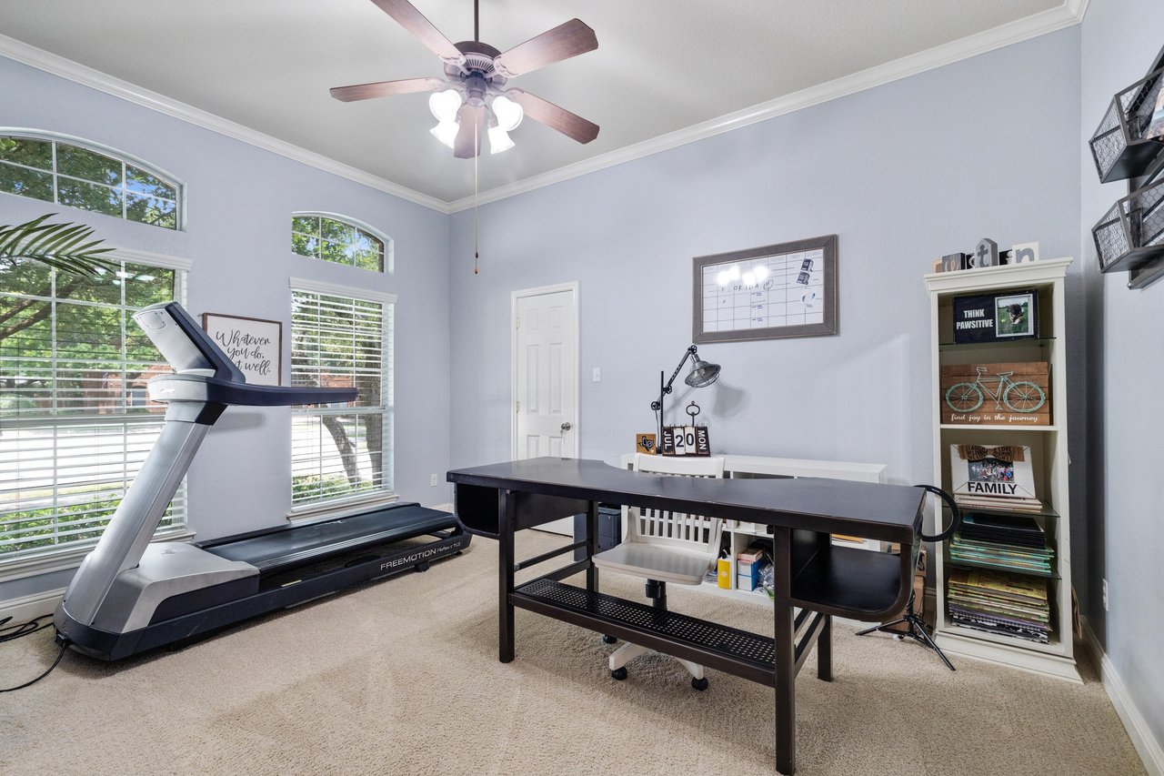 1204 Andrew CV