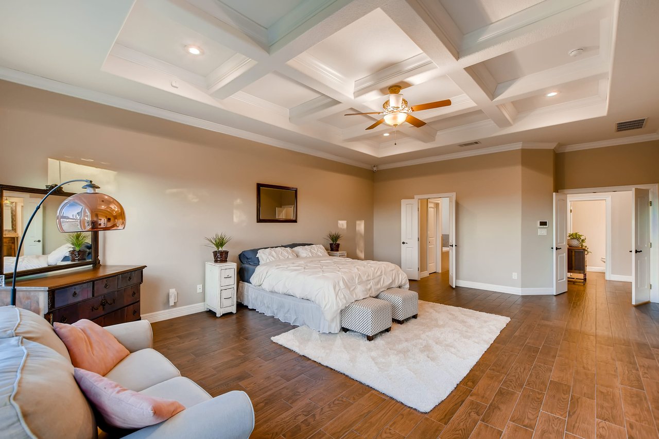 252 Island Oaks Lane