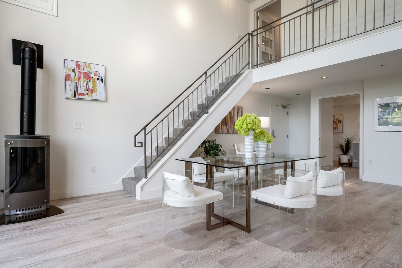 25 Sierra St, #202
