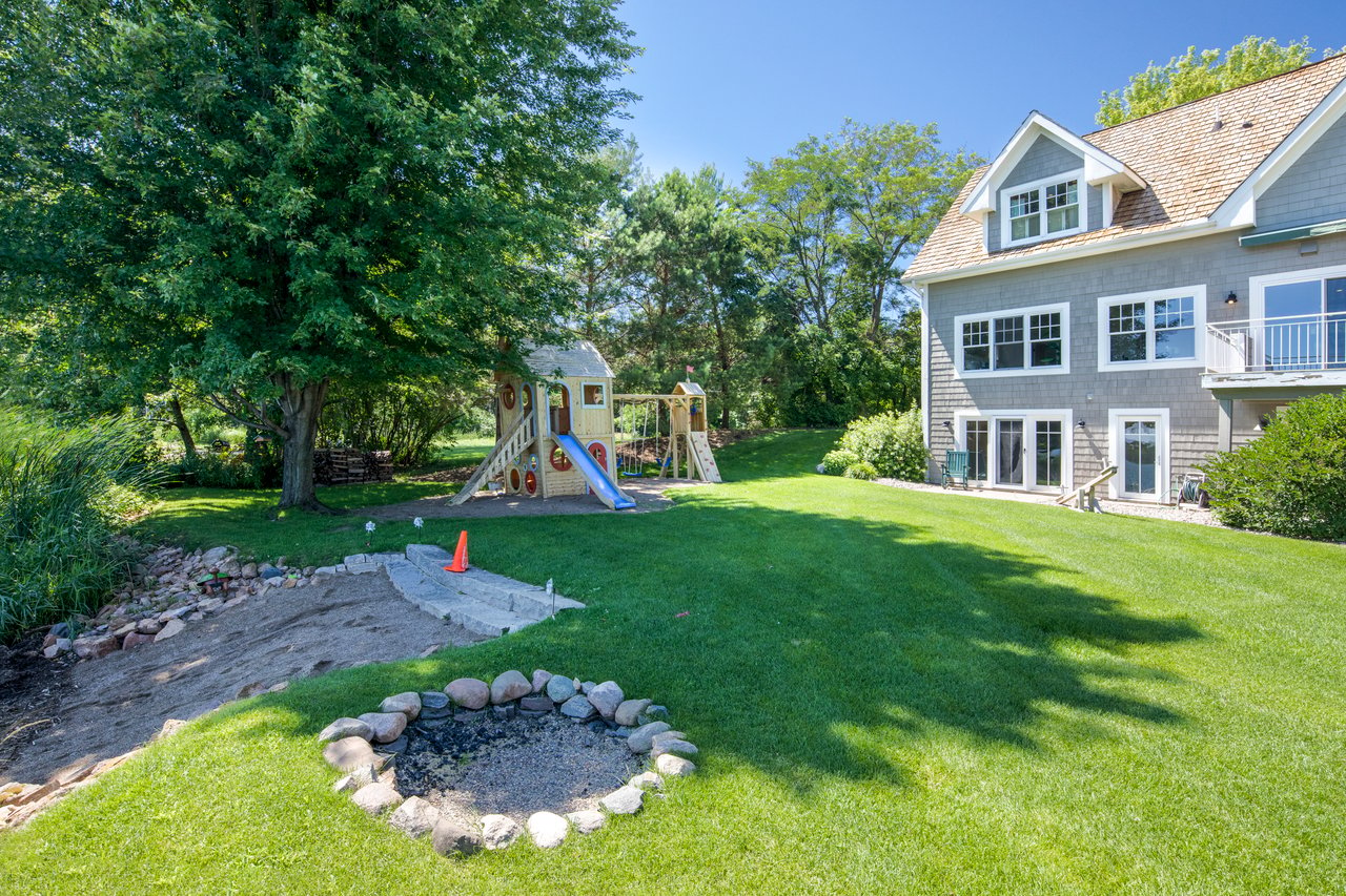 3775 Bayside Road | Orono