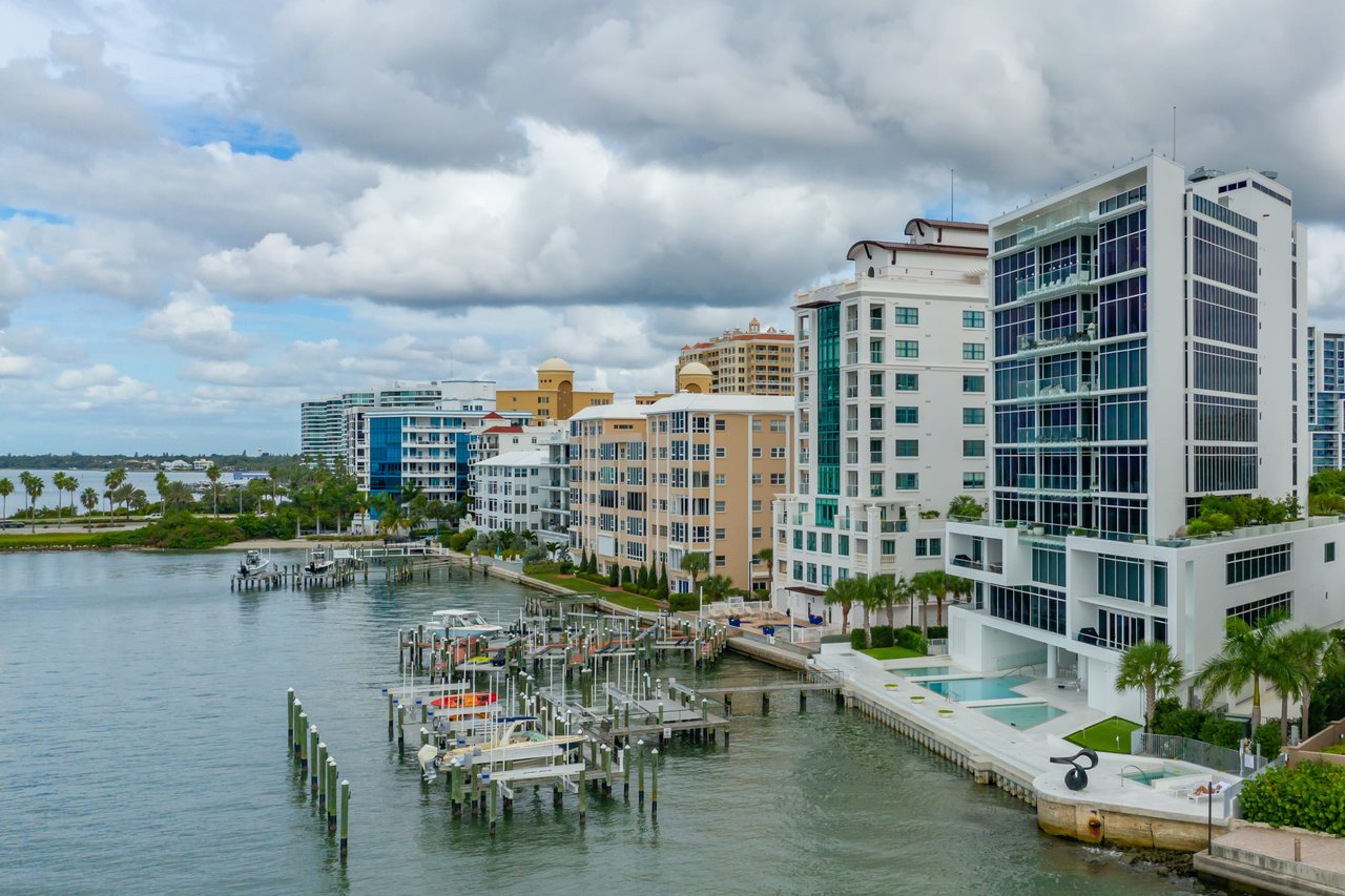 280 Golden Gate Point PH 2