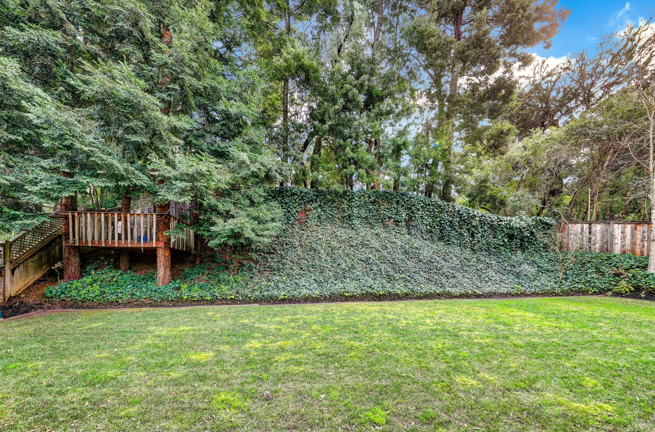 40 Cypress Hollow