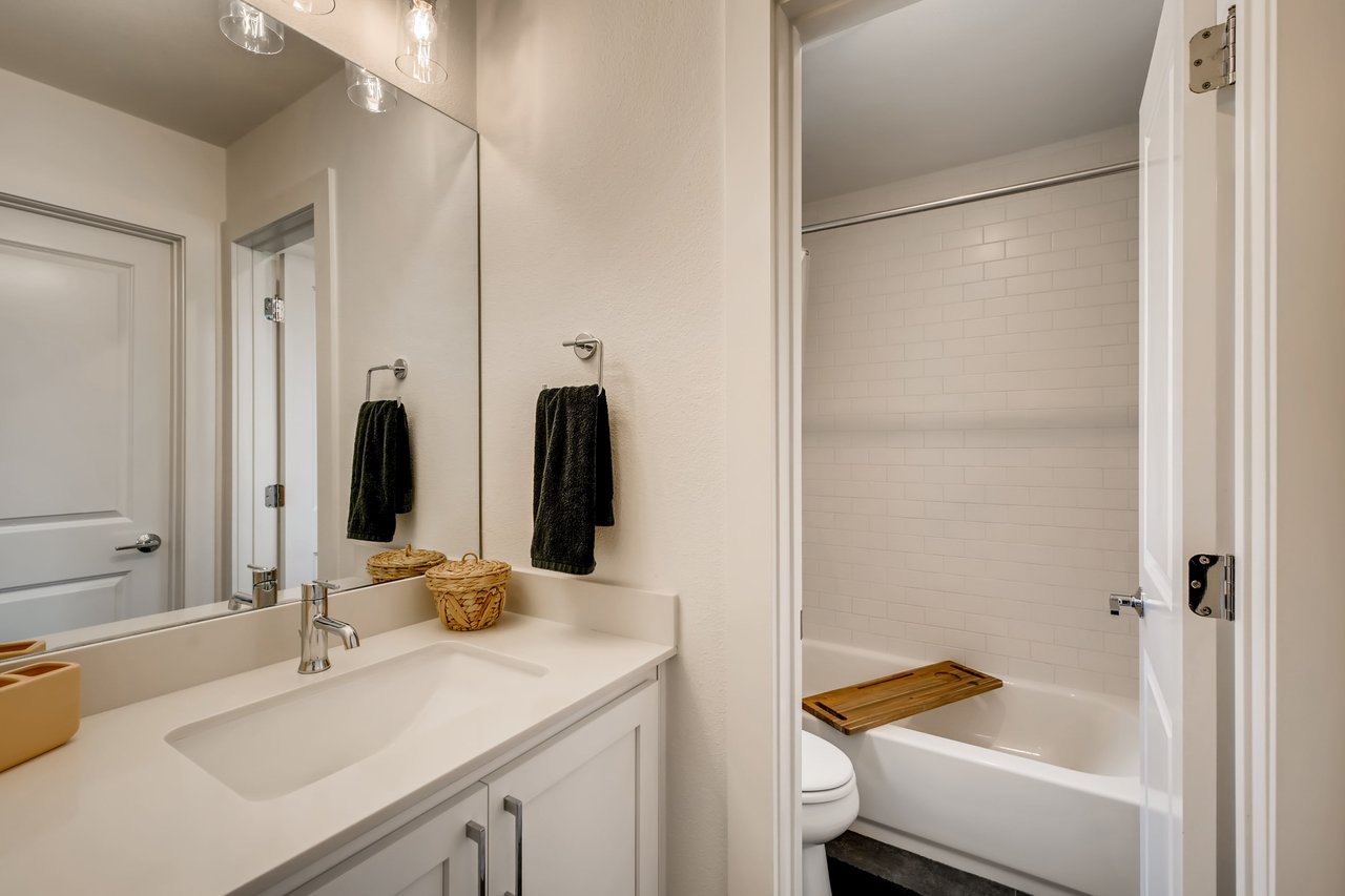 1197 Greenwood Avenue #1