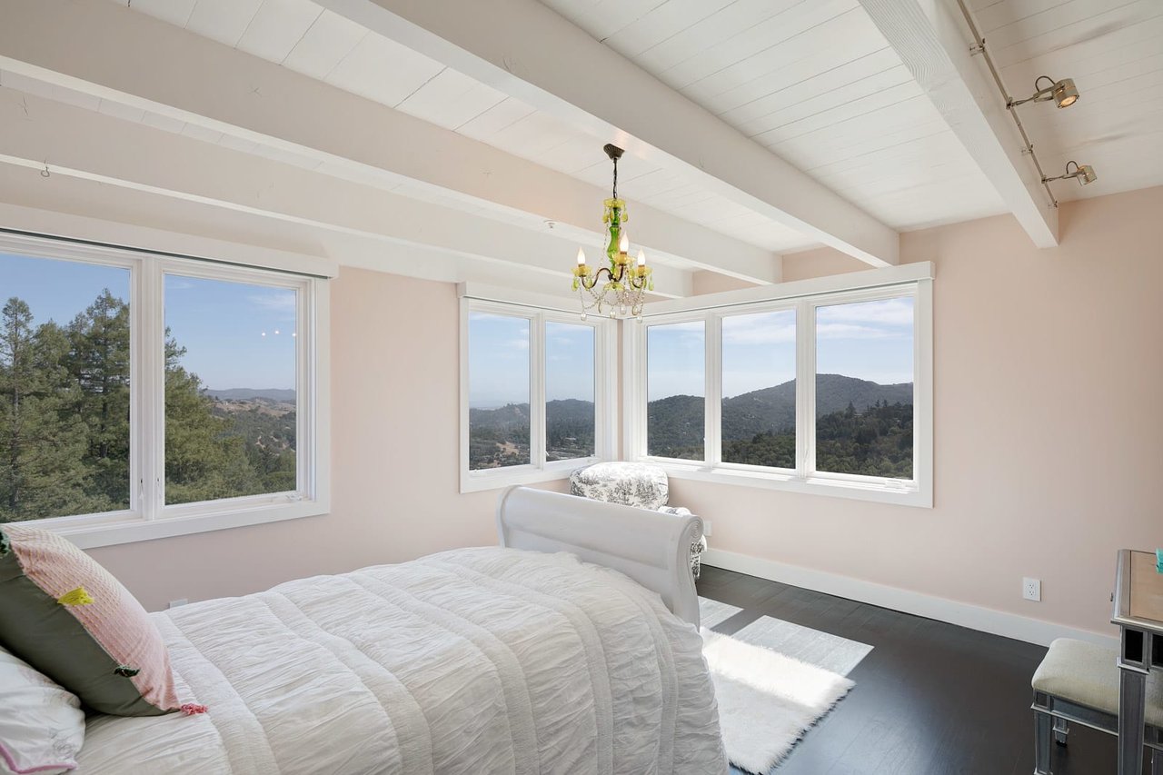 555 Iron Springs Road, Fairfax