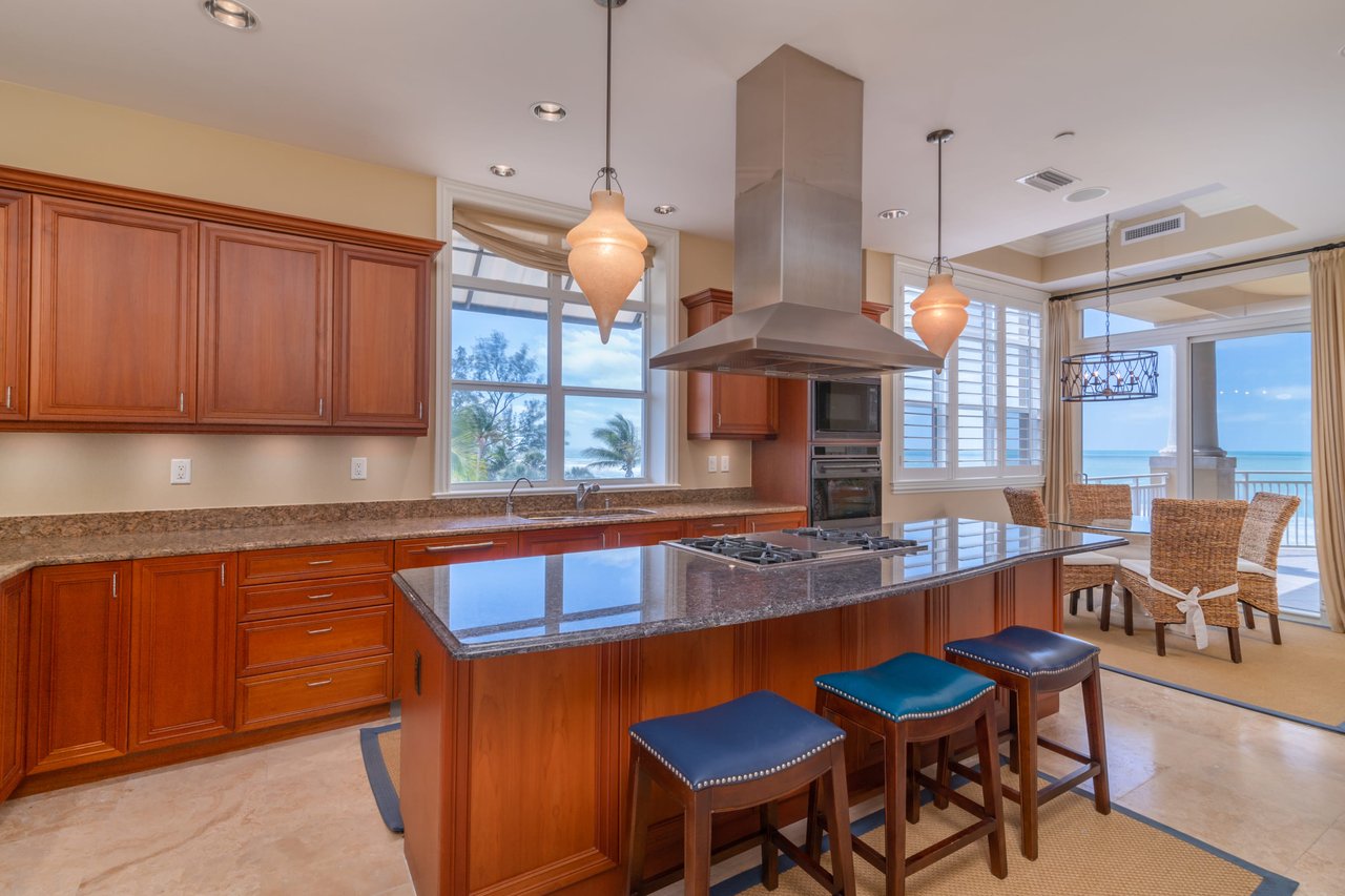 4125 GULF OF MEXICO DR #S201