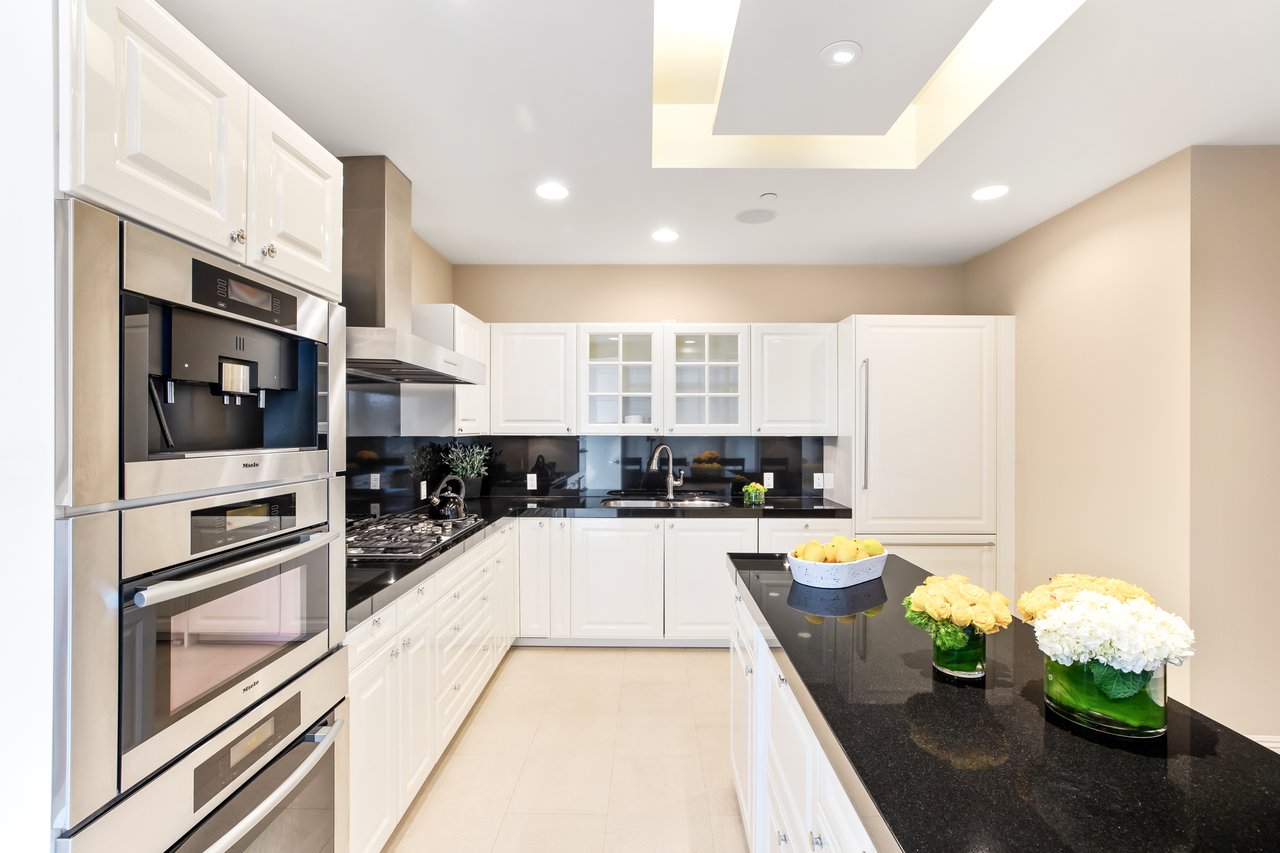 The Condominium With The Best Views On The Wilshire Corridor