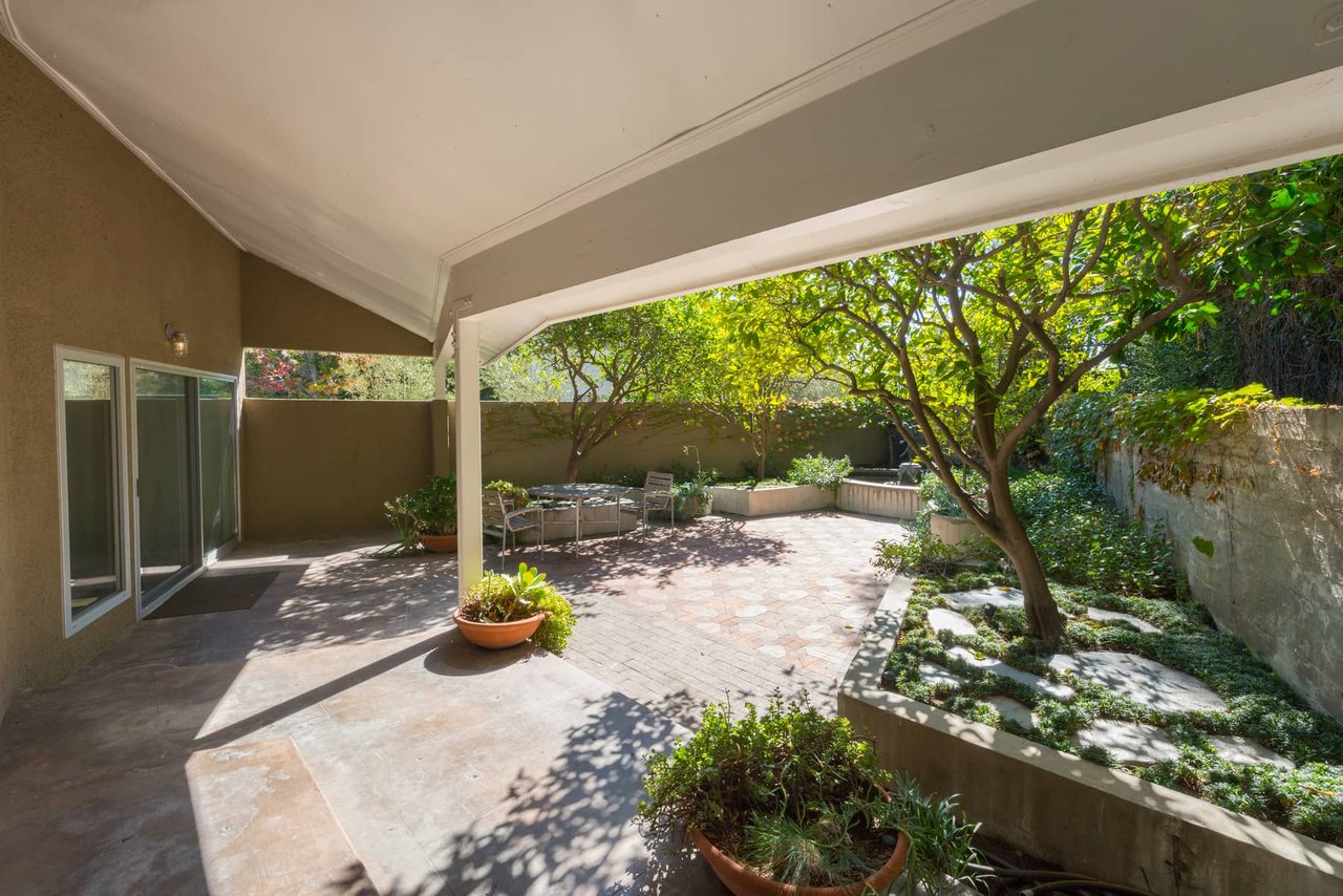 Architectural Lease | Upper Beachwood Canyon