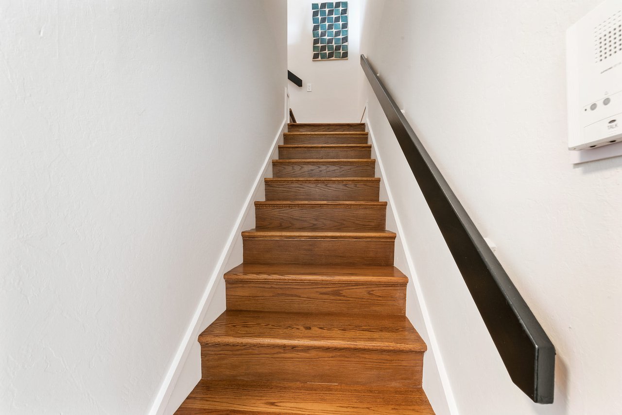266-B Red Rock Way