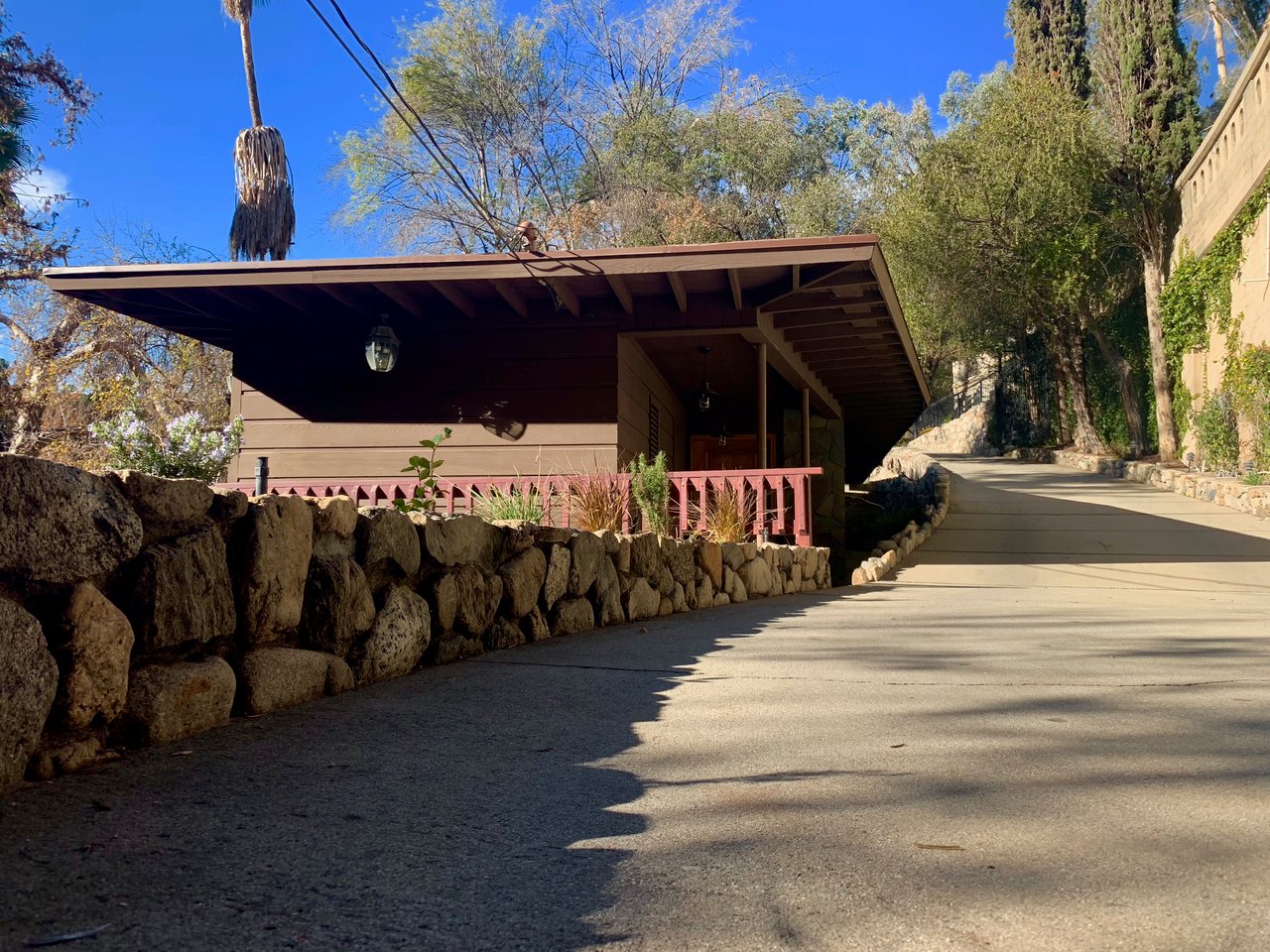 Private Mid-Century Home in Pasadena