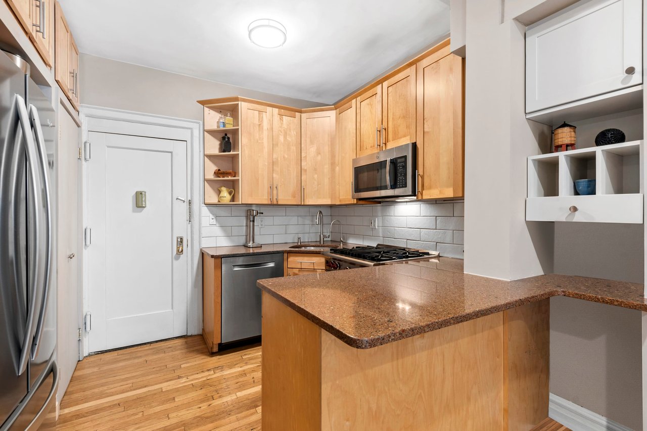 333 4th Street 4F