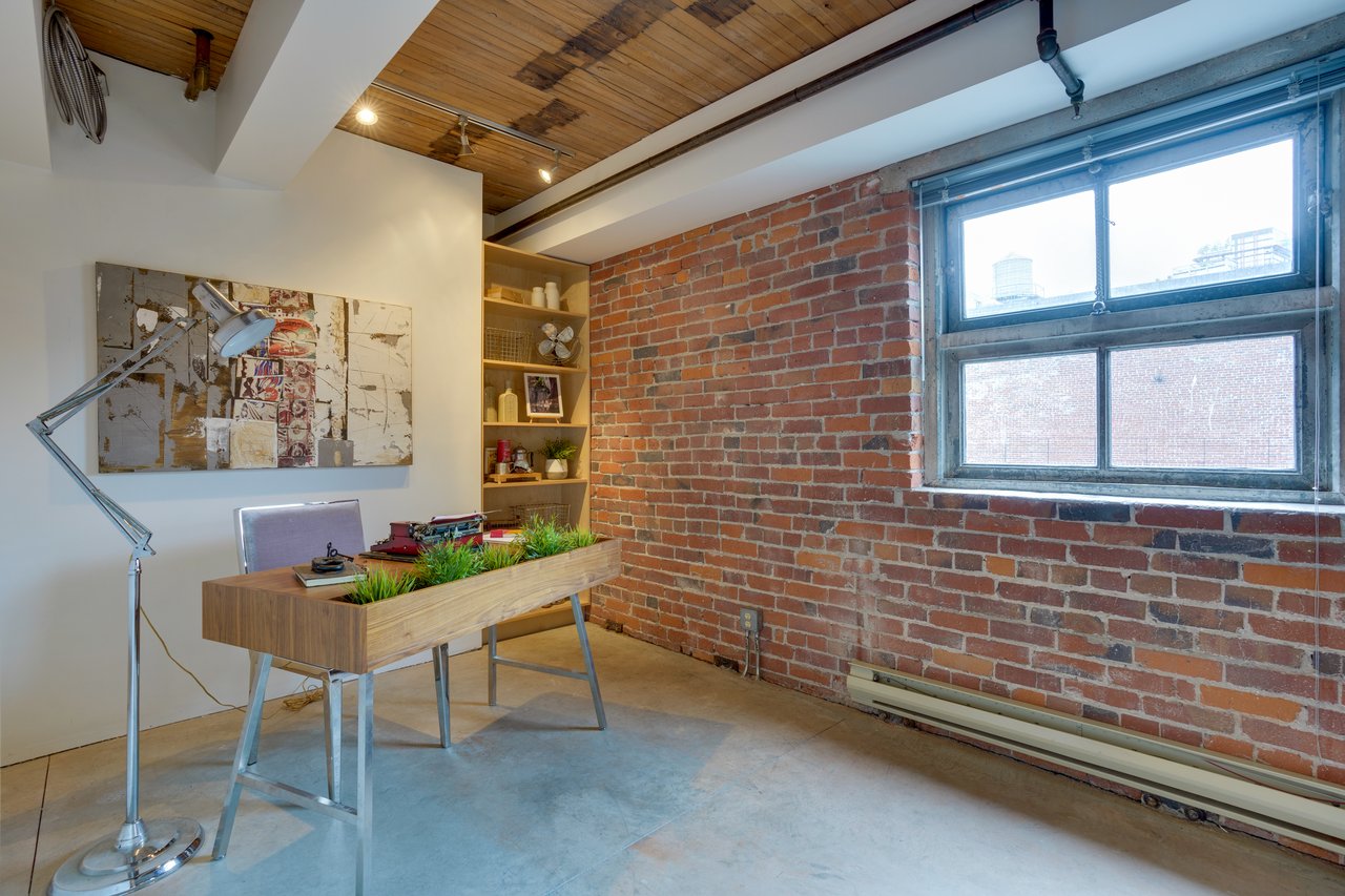 120 Powell
