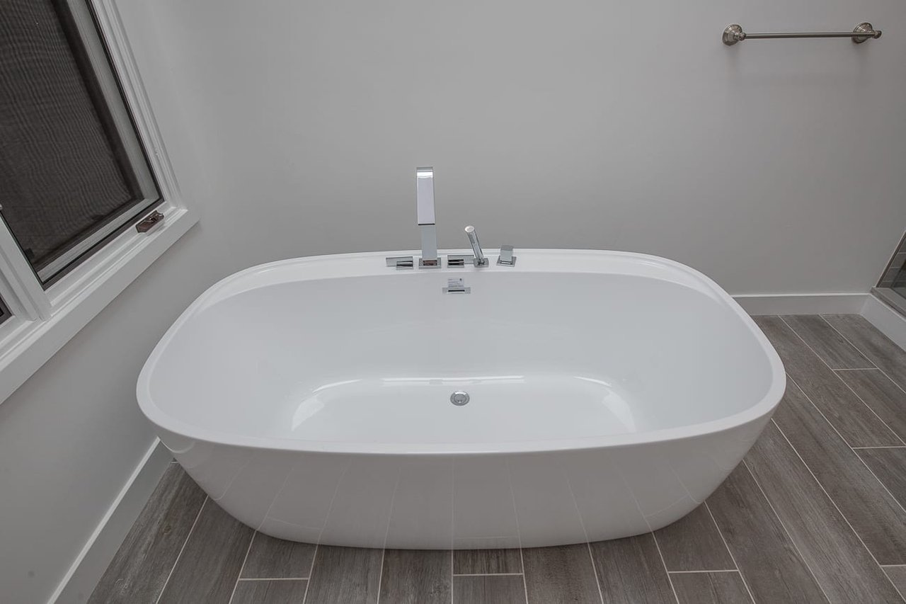 Bryn Mawr Custom Contemporary